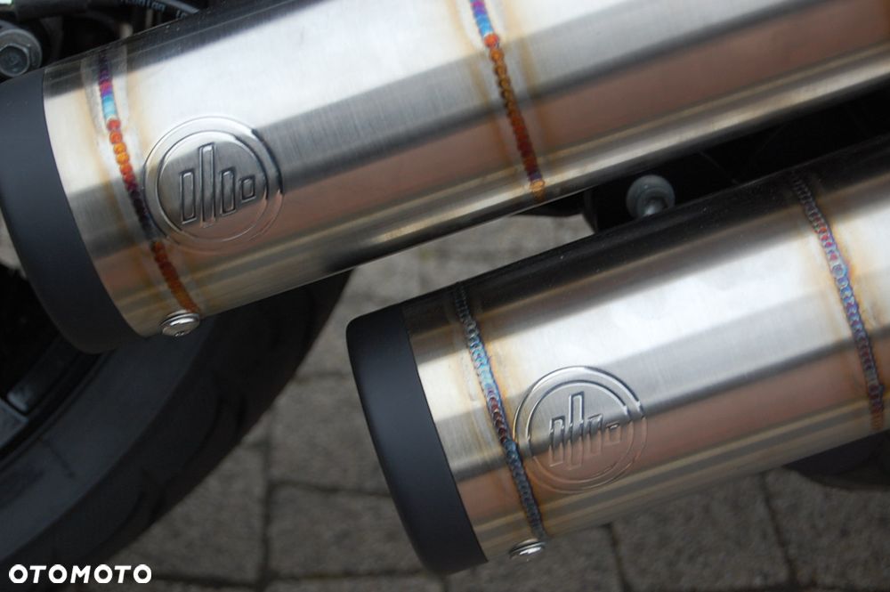 Harley-Davidson Softail Breakout - 8