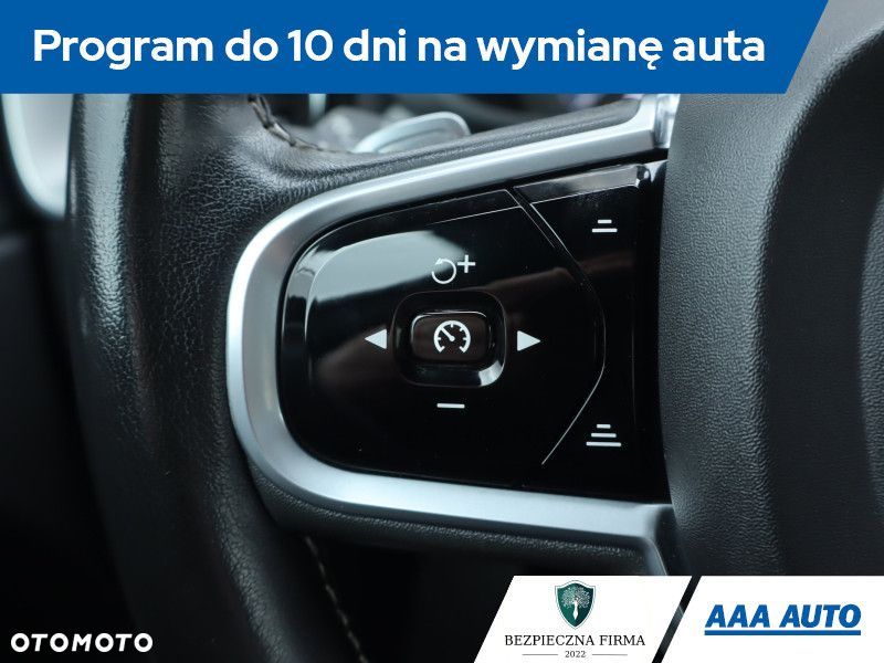Volvo XC 60 - 20