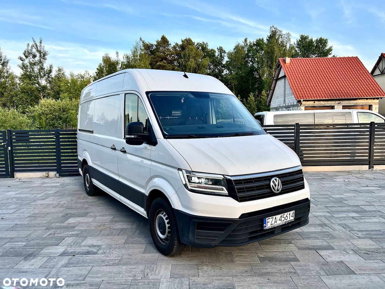 Volkswagen Crafter - 1