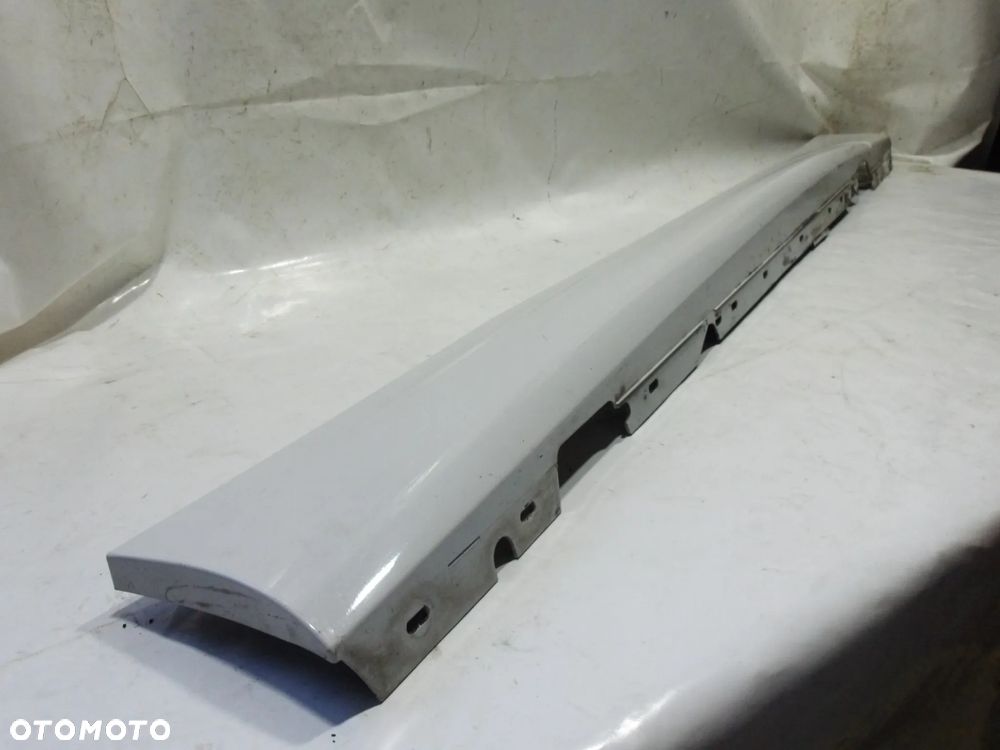 LISTWA PROGOWA PRAWA BMW E82 E88 M-PAKIET ALPINWEISS F-VAT - 1
