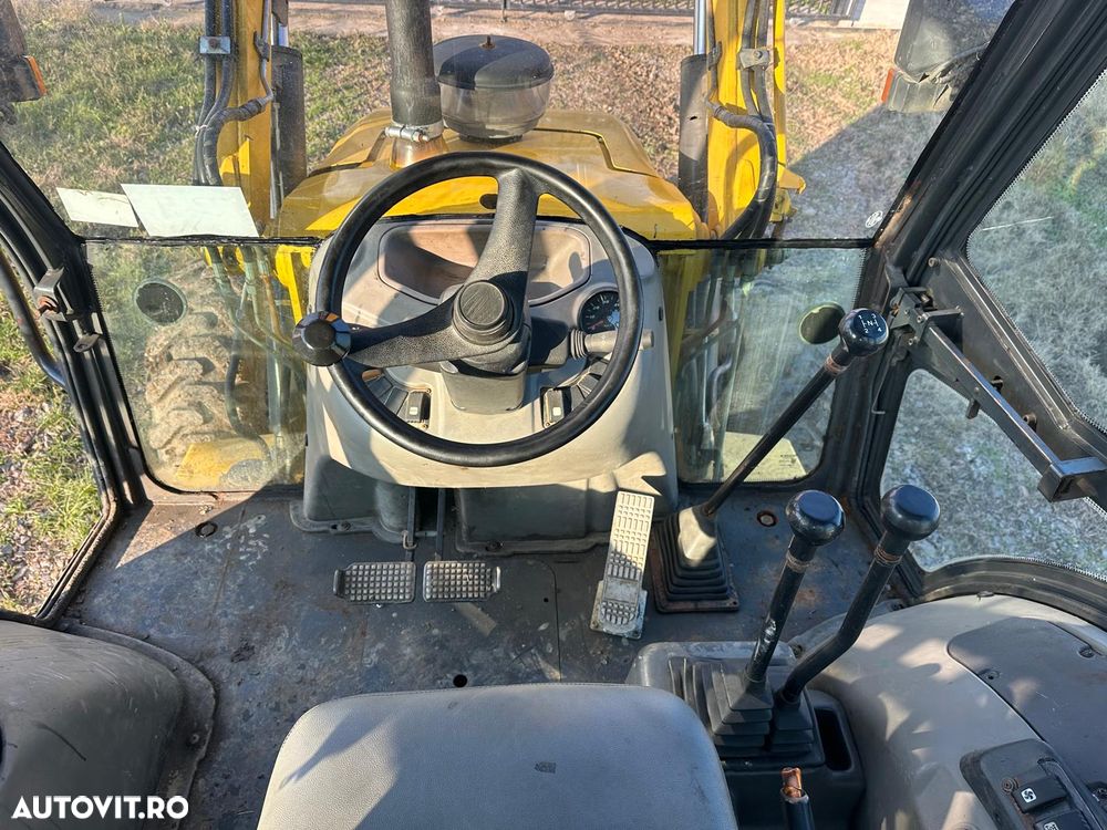 New Holland B80B - 10