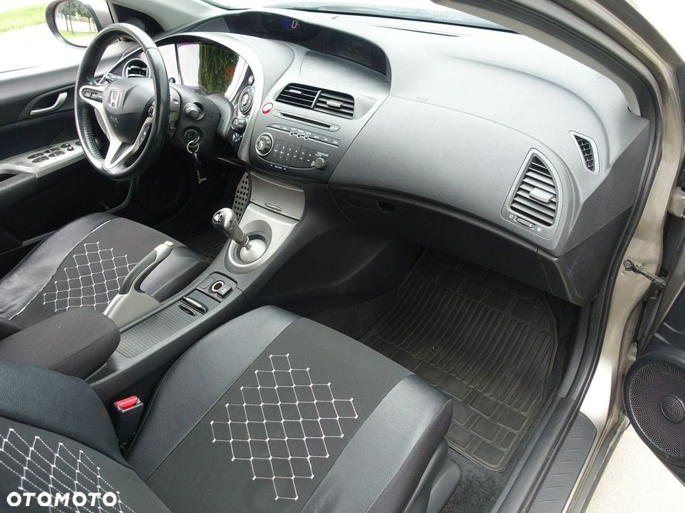 Honda Civic 1.8i-VTEC Comfort - 18