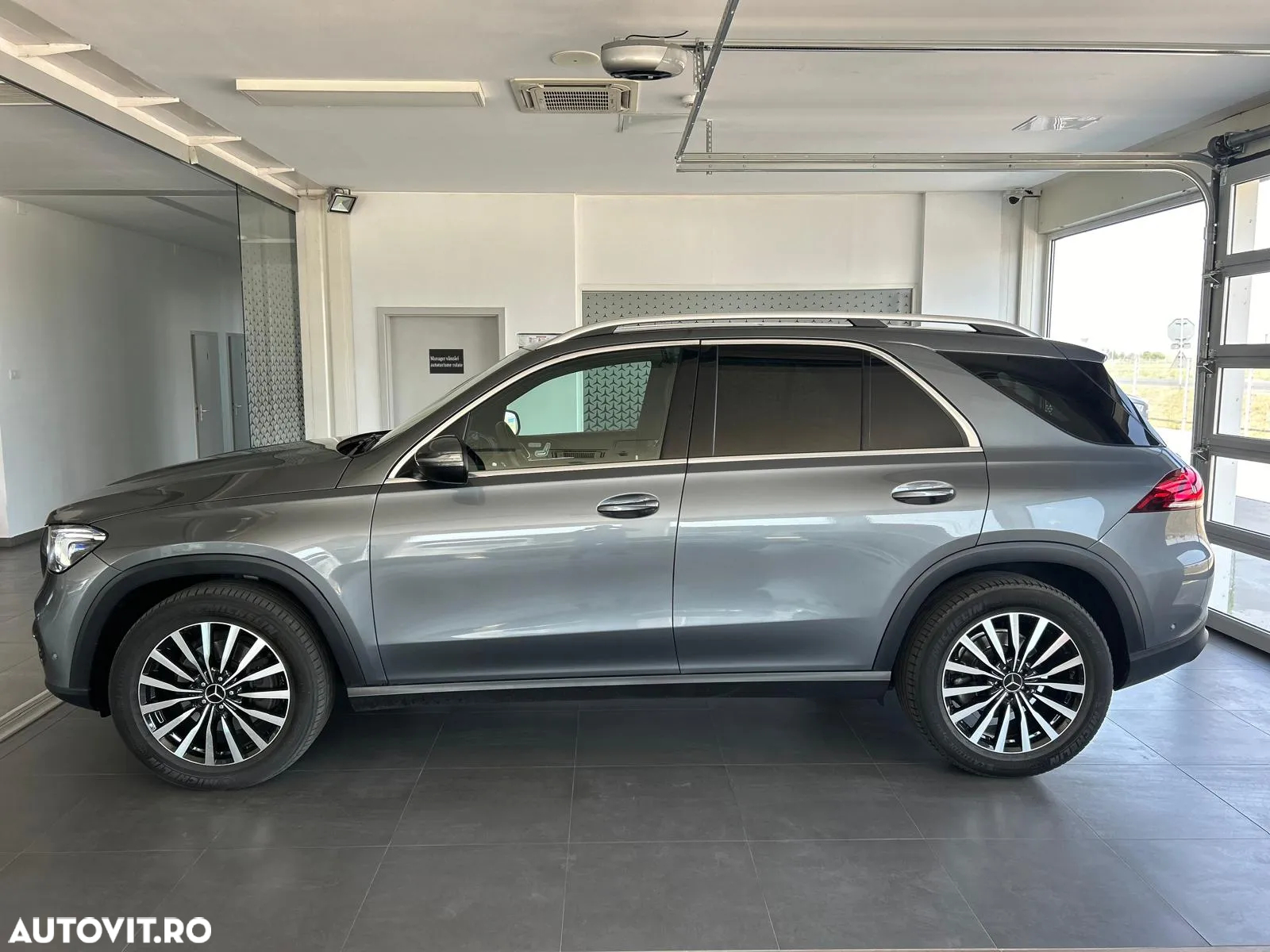 Mercedes-Benz GLE 350 d 4Matic 9G-TRONIC AMG Line - 10