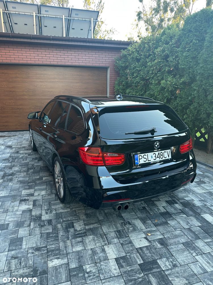 BMW Seria 3 330d xDrive M Sport - 13