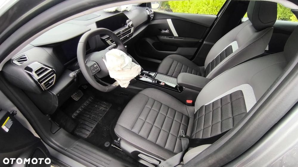Citroën C4 - 11