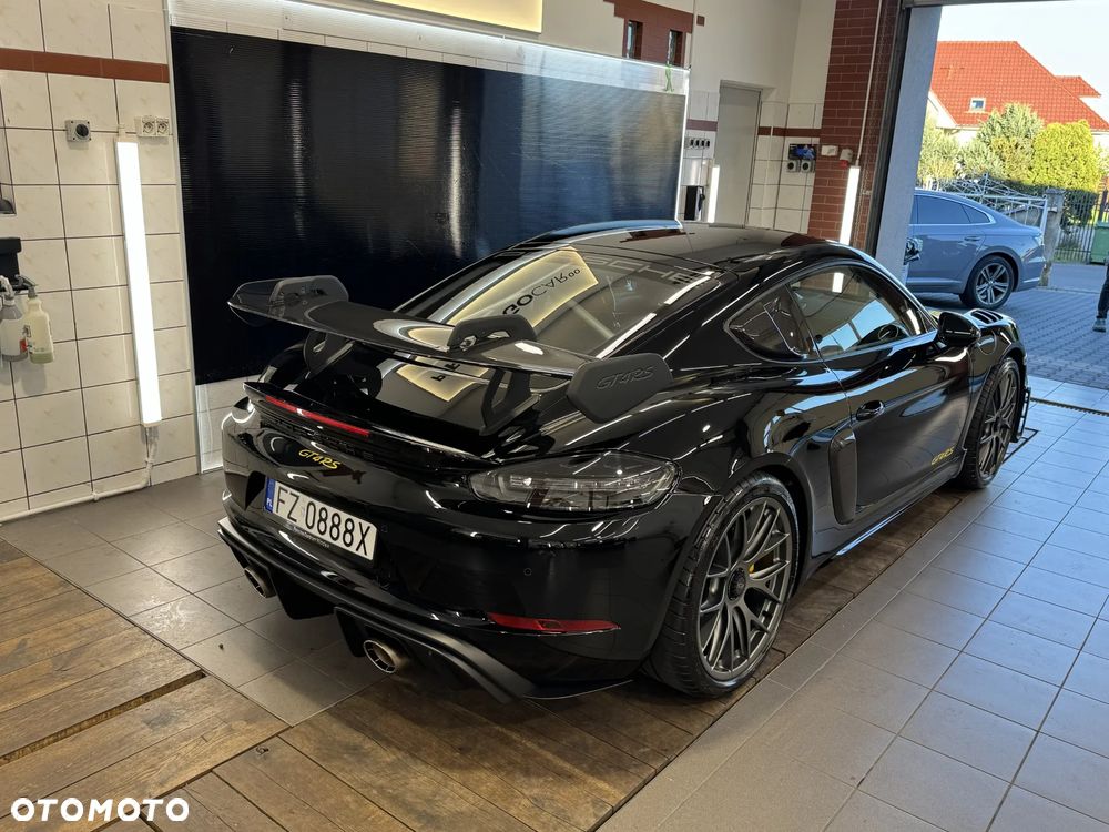Porsche 718 Cayman - 4