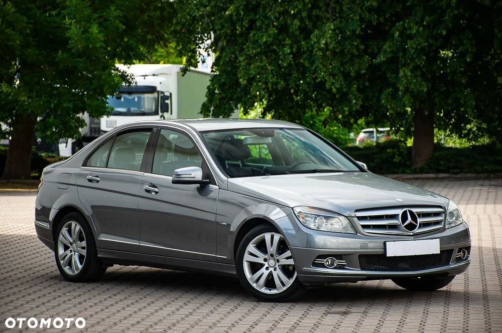 Mercedes-Benz Klasa C 200 CDI DPF Automatik Avantgarde - 3