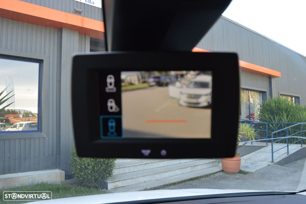 Peugeot Partner FlexCab L2 EHZ EAT8 Pro - 32