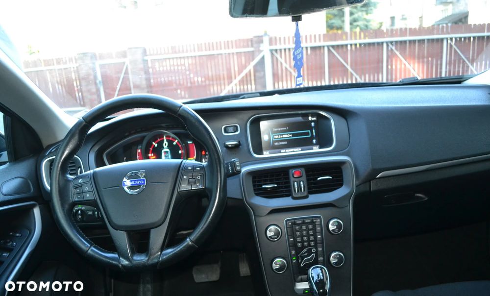 Volvo S40 DPF D3 Geartronic - 11