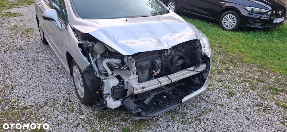 Peugeot 308 - 7
