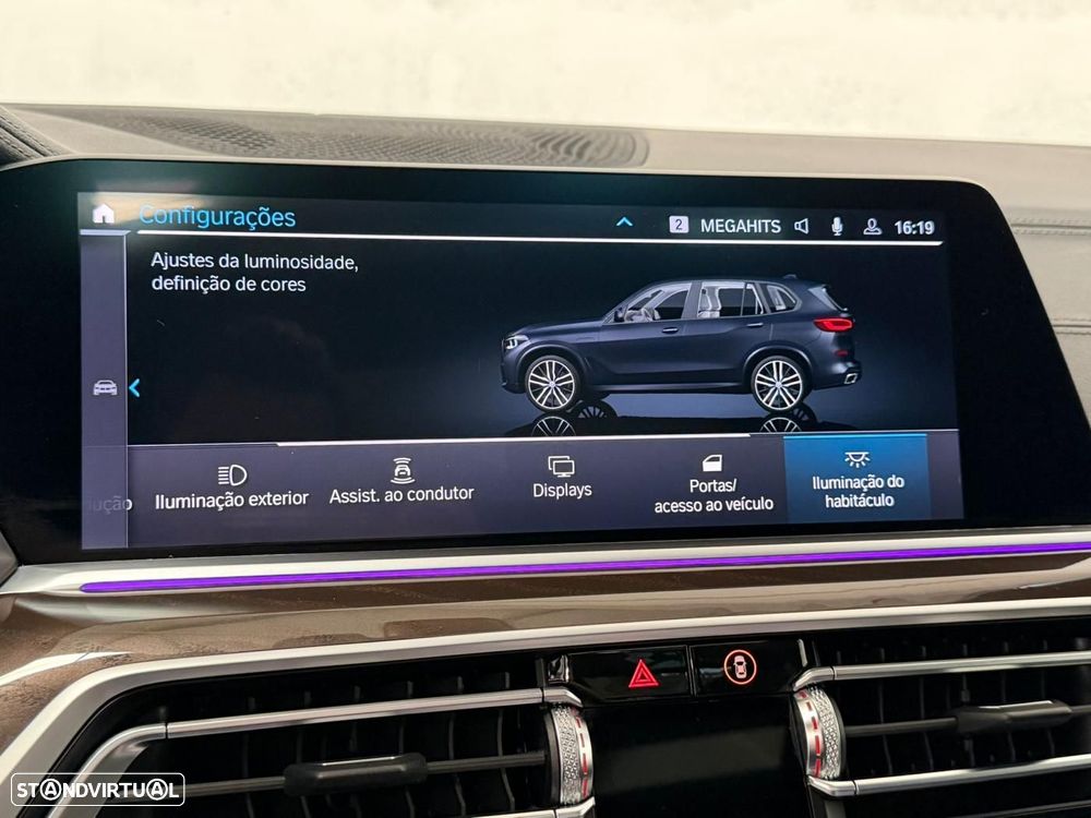 BMW X5 45 e xDrive Pack M - 35