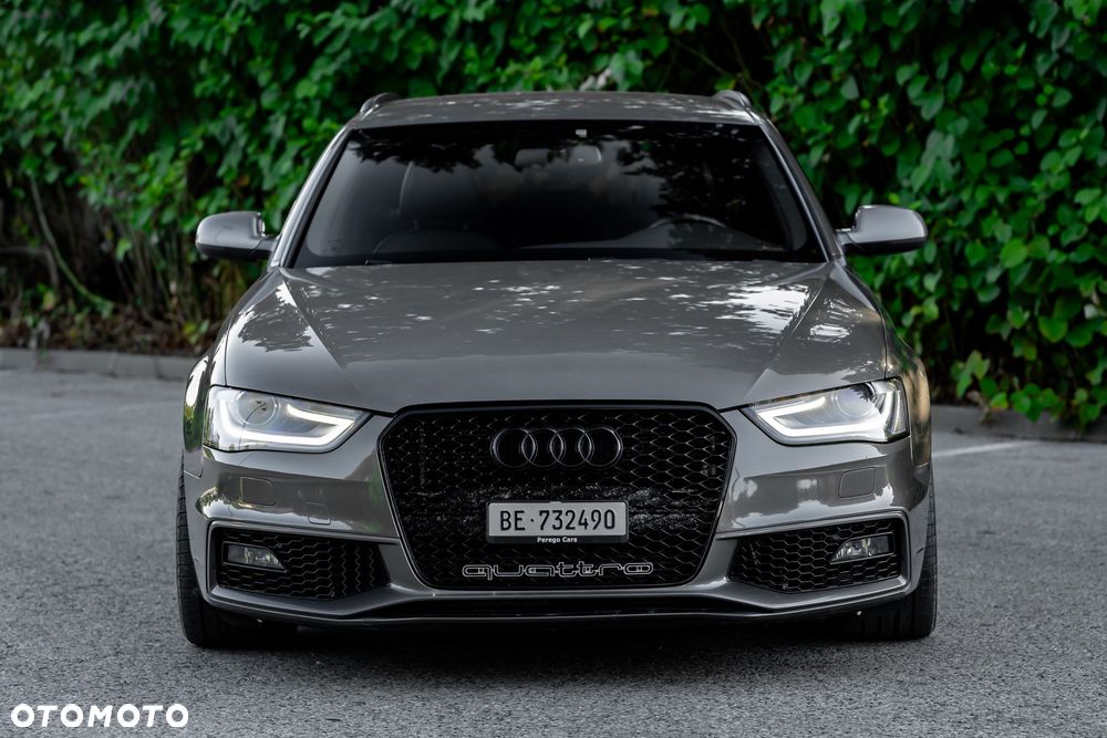 Audi A4 Avant 3.0 TDI DPF quattro S tronic S line Sportpaket - 4