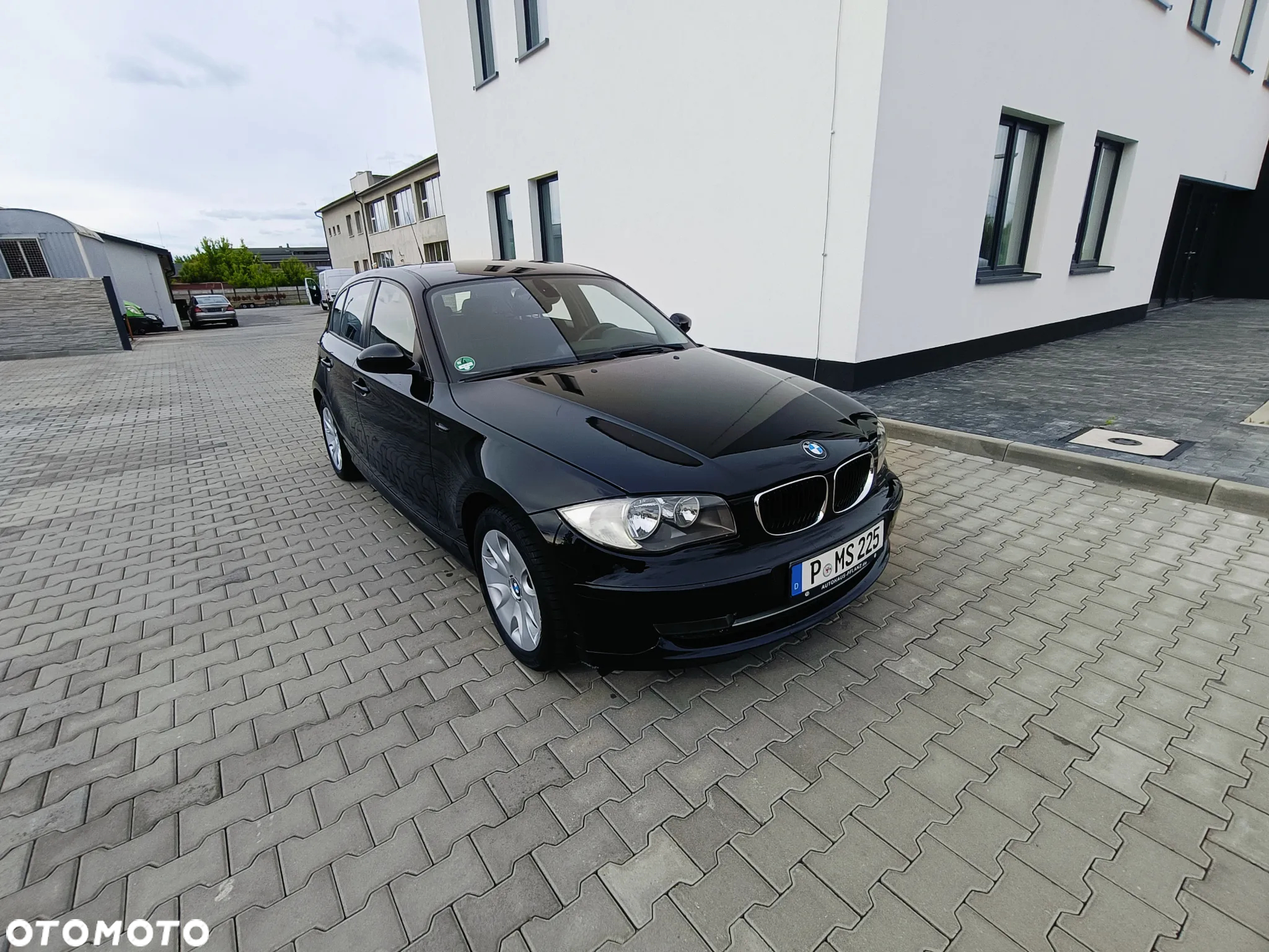 BMW Seria 1 116d - 4