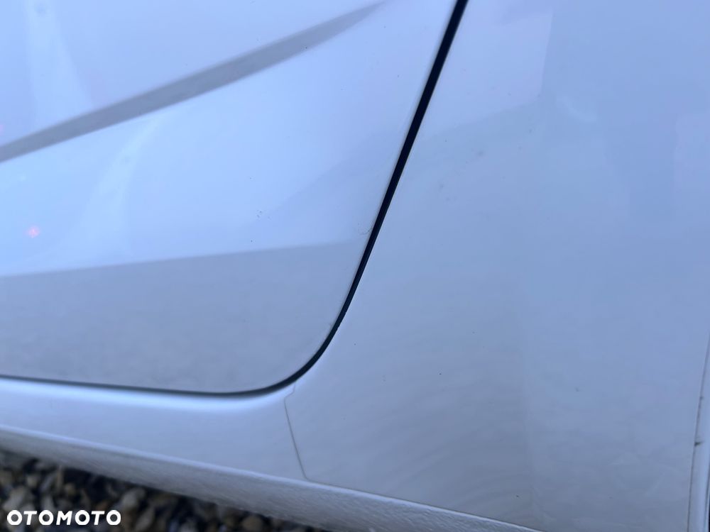 Skoda Octavia 1.6 TDI DPF DSG Elegance - 5