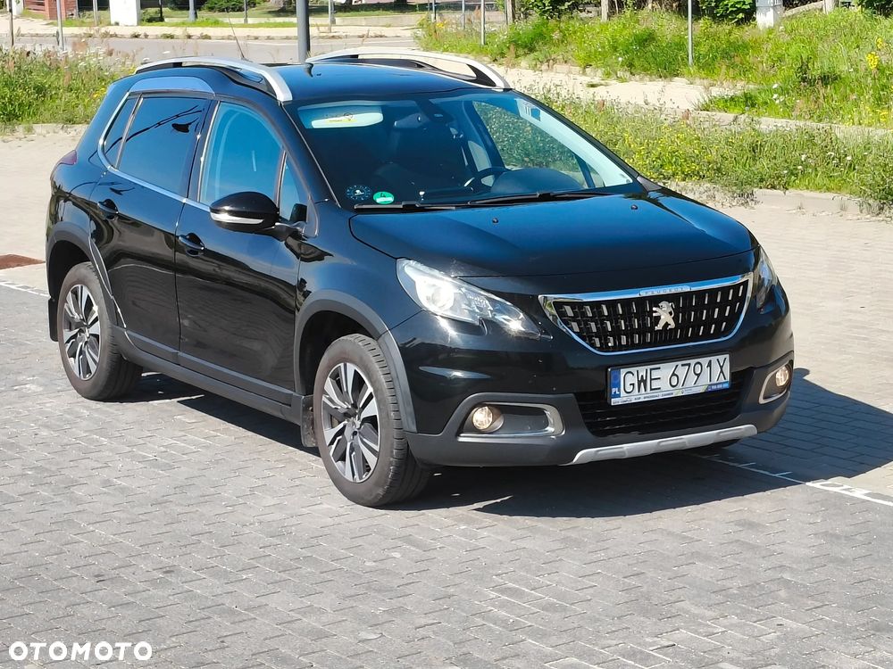Peugeot 2008 1.5 BlueHDi Allure S&S - 4