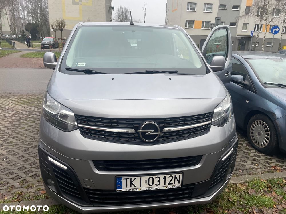 Opel Vivaro Kombi Long 3,1t Enjoy - 2