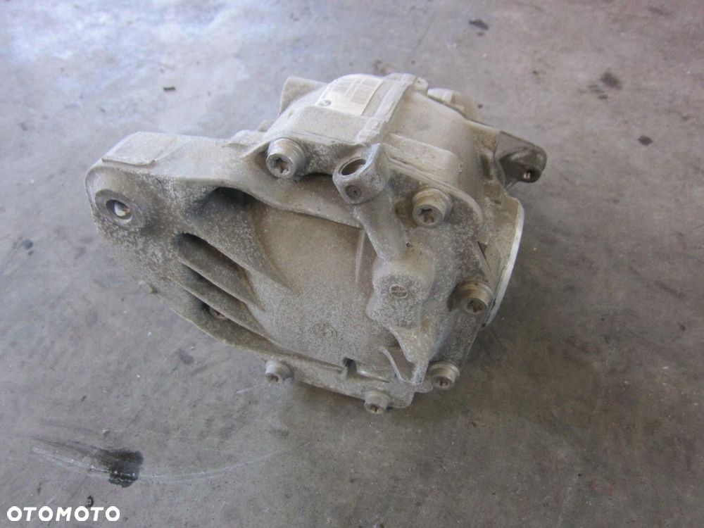 BMW X3 G01 B46 X4 G02 MOST TYLNY DYFER DYFERENCJAŁ 3.38 8686219 33108686219 - 7