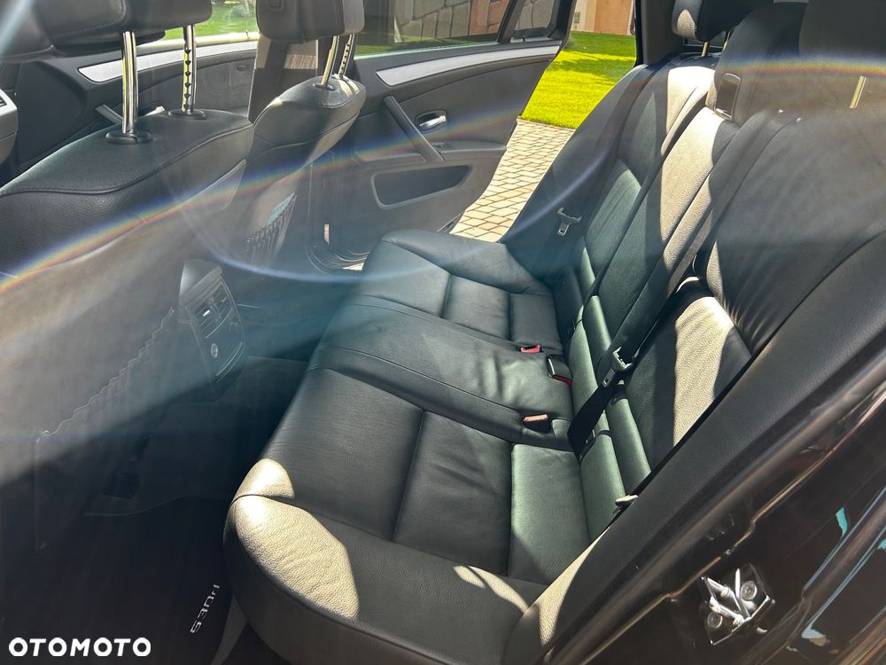 BMW Seria 5 530d xDrive - 10