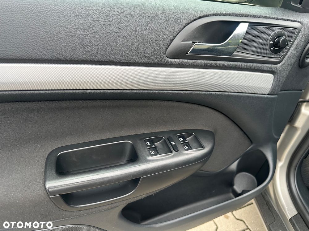 Skoda Octavia 1.8 TSI Ambition - 23