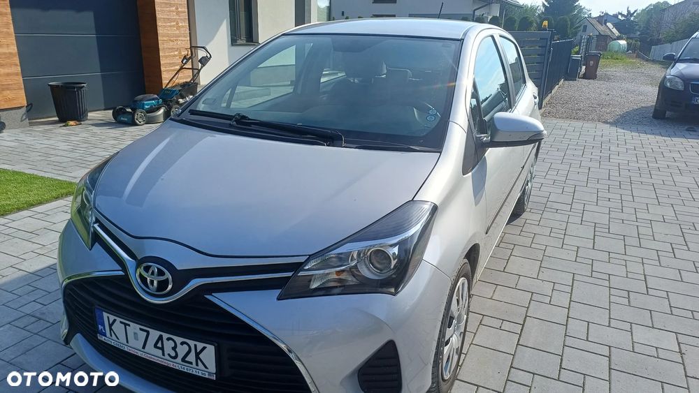 Toyota Yaris 1.33 Dynamic - 9