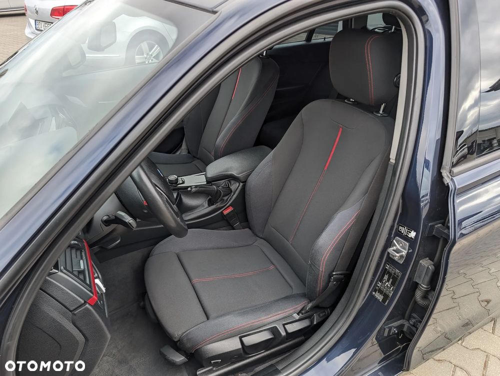 BMW Seria 3 316d Sport Line - 32