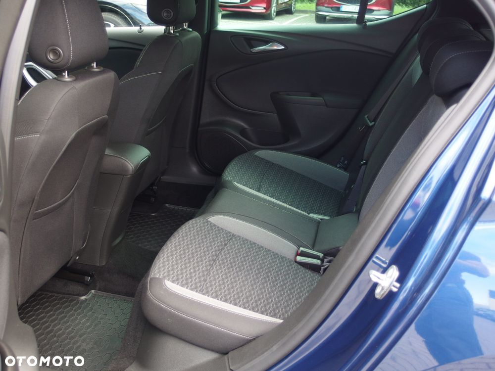 Opel Astra 1.2 T Edition S&S - 14