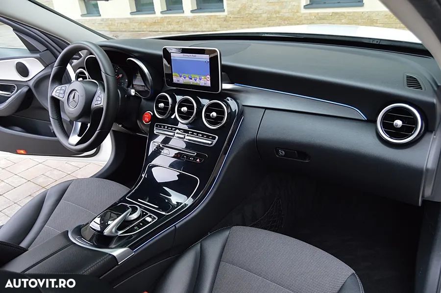 Mercedes-Benz C 220 (BlueTEC) d 7G-TRONIC - 2