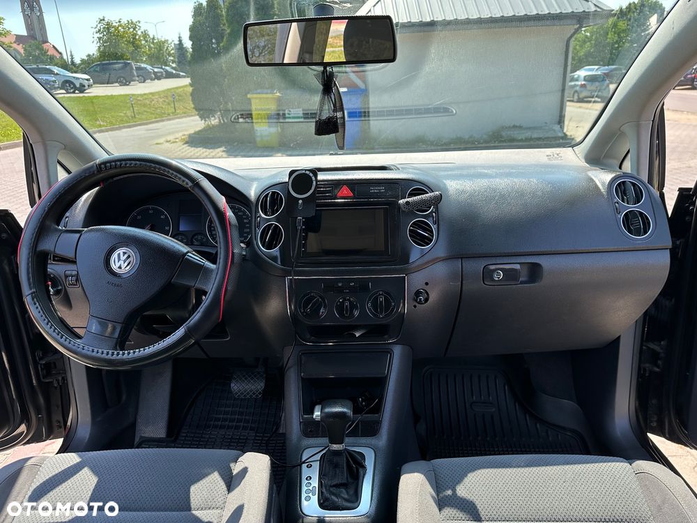 Volkswagen Golf Plus 1.9 TDI Comfortline DSG - 8