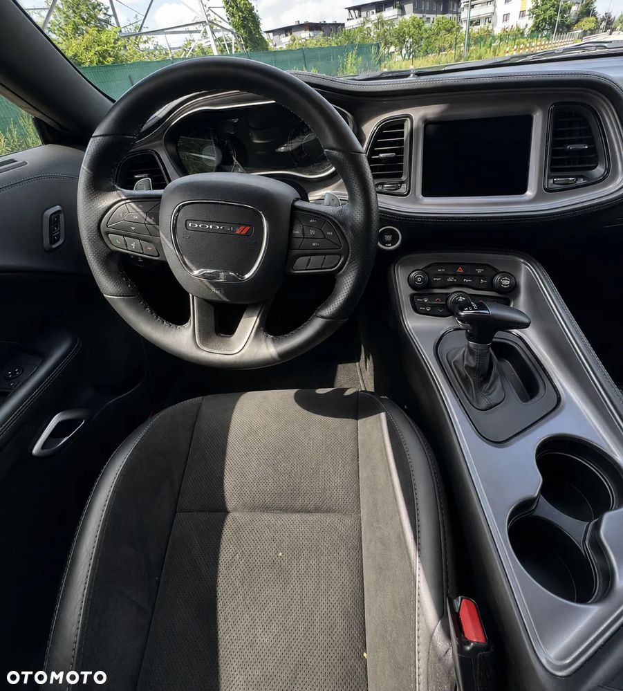 Dodge Challenger 3.6 GT AWD - 20