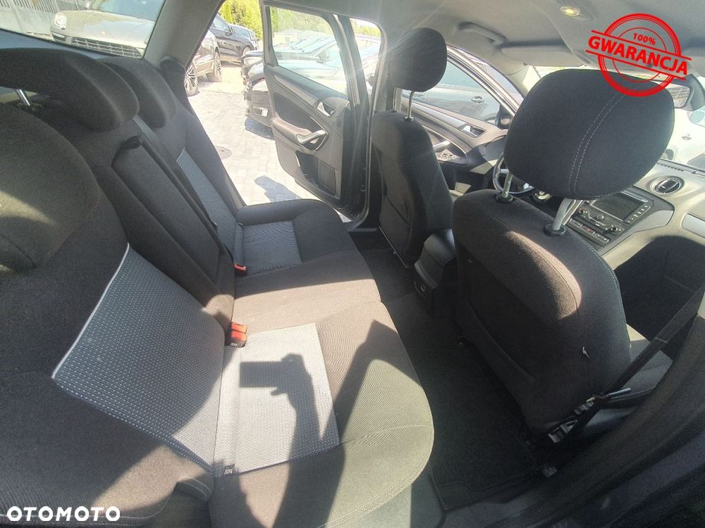 Ford Mondeo - 25
