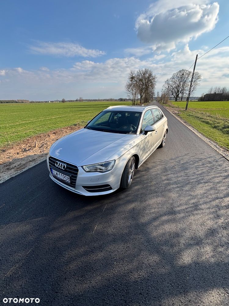 Audi A3 Sportback 1.4 TFSI Ambiente - 8