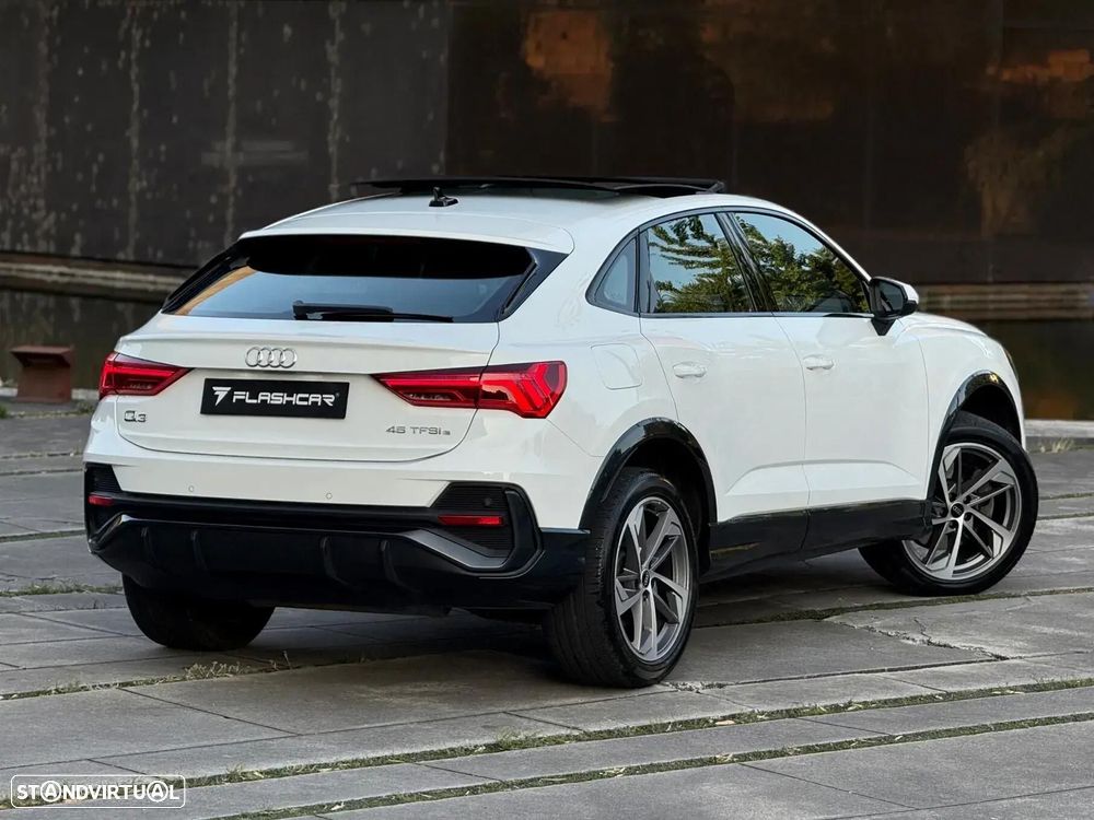 Audi Q3 Sportback - 16