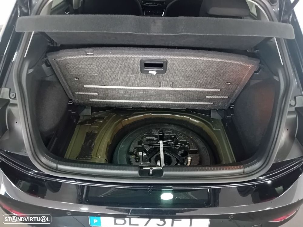 VW Polo 1.0 TSI Urban DSG - 23