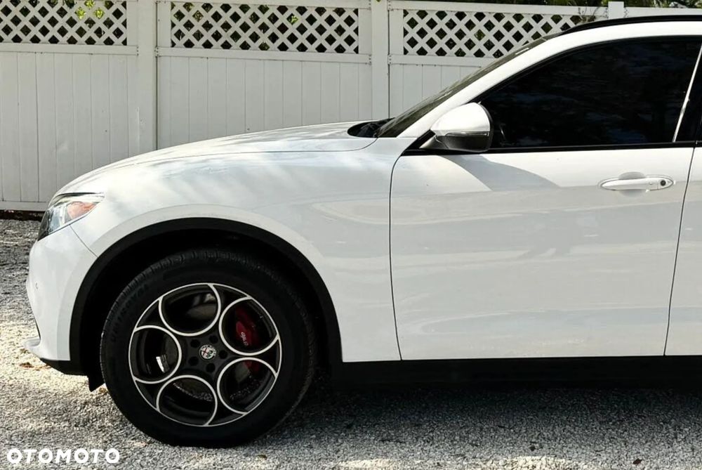 Alfa Romeo Stelvio 2.0 Turbo Veloce TI Q4 - 6