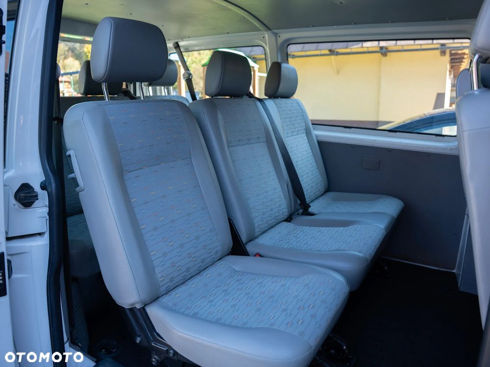 Volkswagen Transporter 2011 photo 4