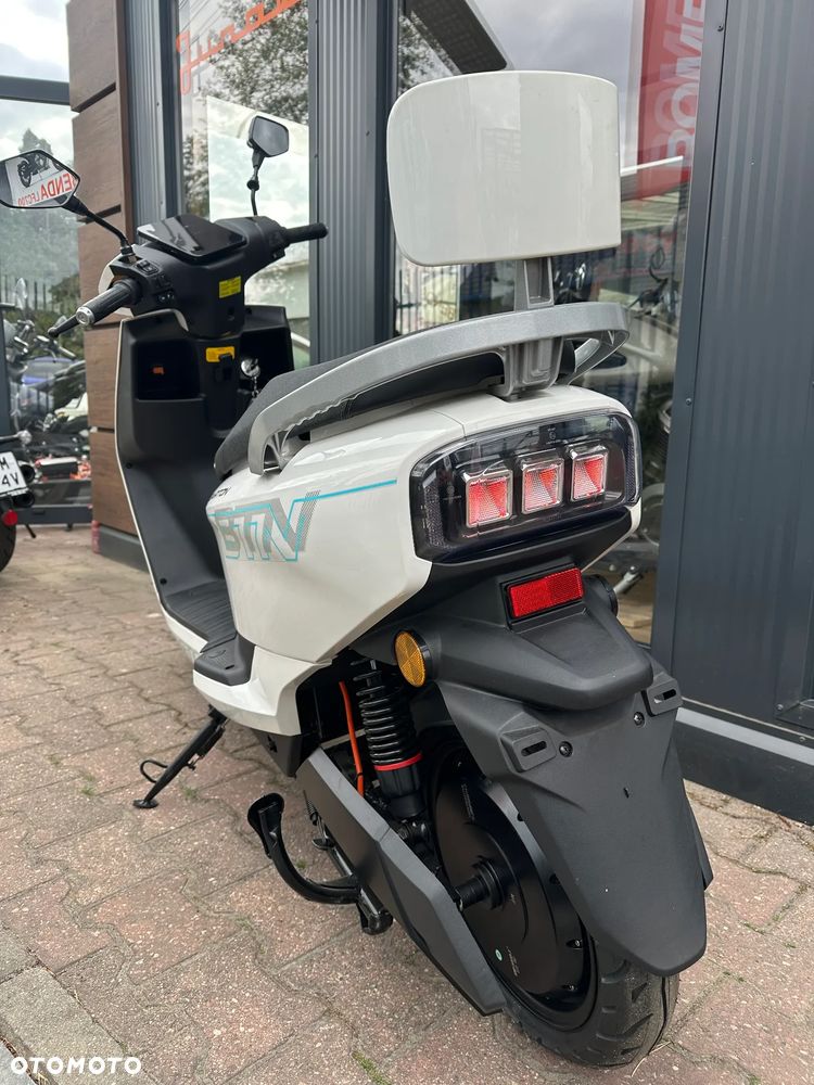 Barton eVivo - 5