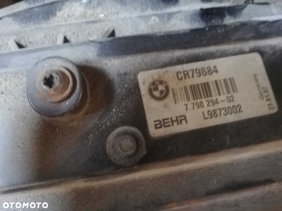 BMW E60 E61 2.0D CHŁODNICE KOMPLET 7798294 - 3
