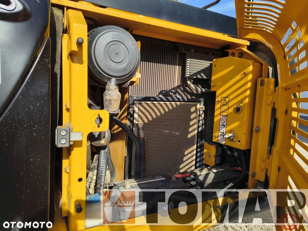 JCB JS130 LC JS 130 - 23
