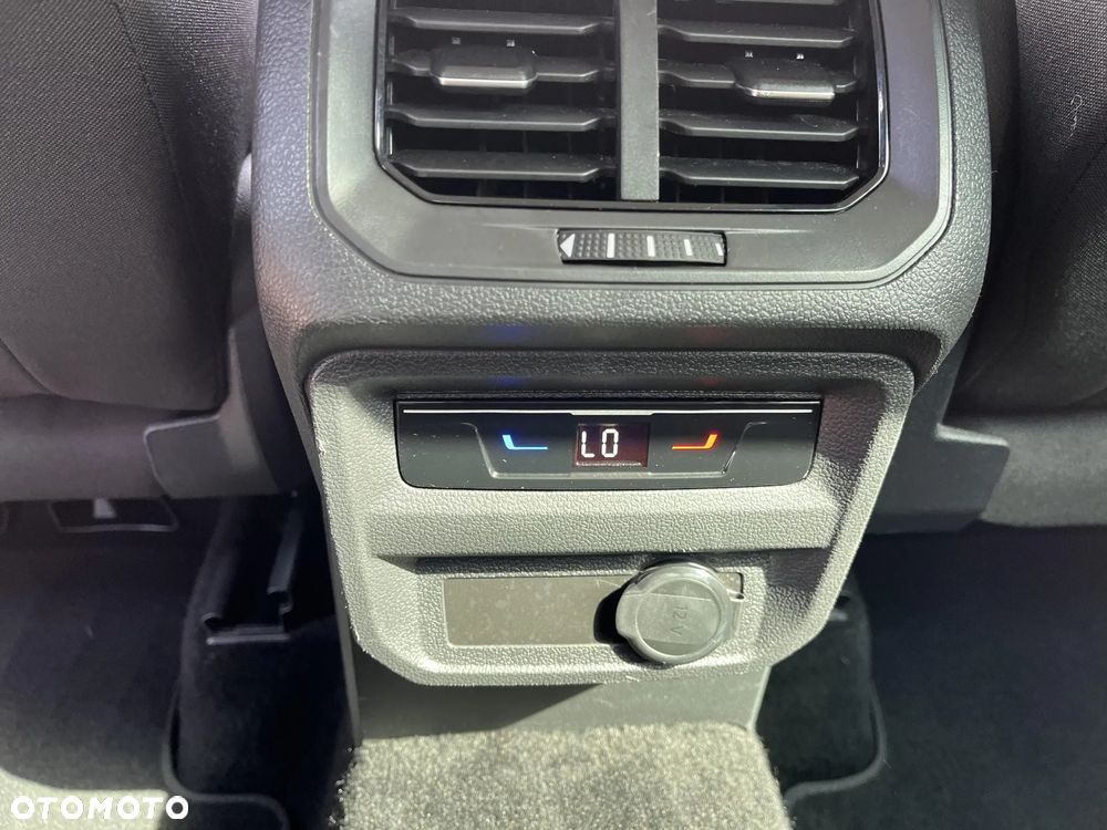 Volkswagen Tiguan 2.0 TDI SCR 4Mot Life DSG - 25
