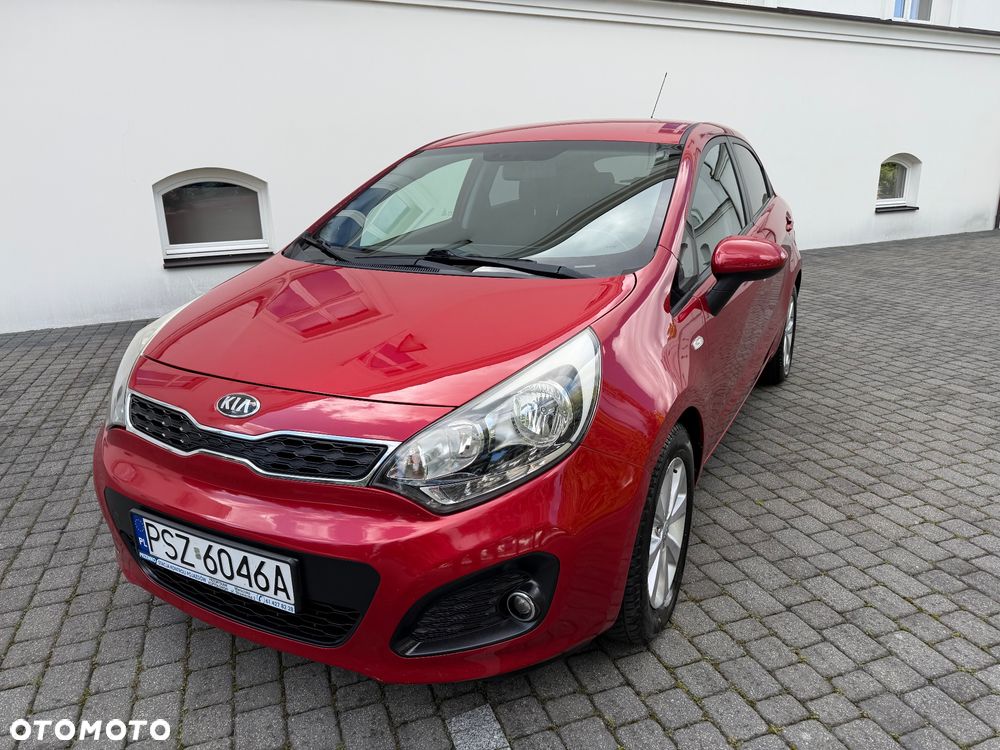 Kia Rio - 1