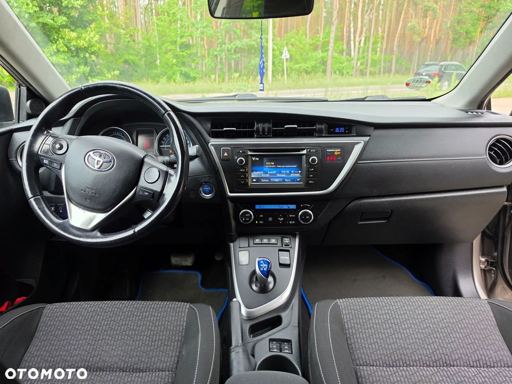 Toyota Auris - 15