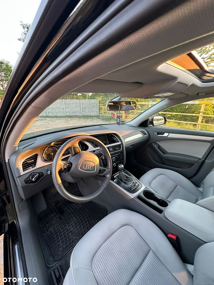 Audi A4 Avant 2.0 TDI - 14