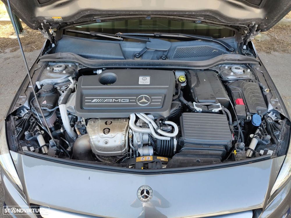 Mercedes-Benz A 45 AMG 4-Matic - 30