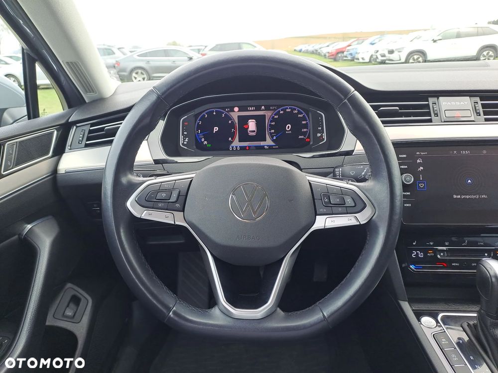 Volkswagen Passat 1.5 TSI EVO Elegance DSG - 20