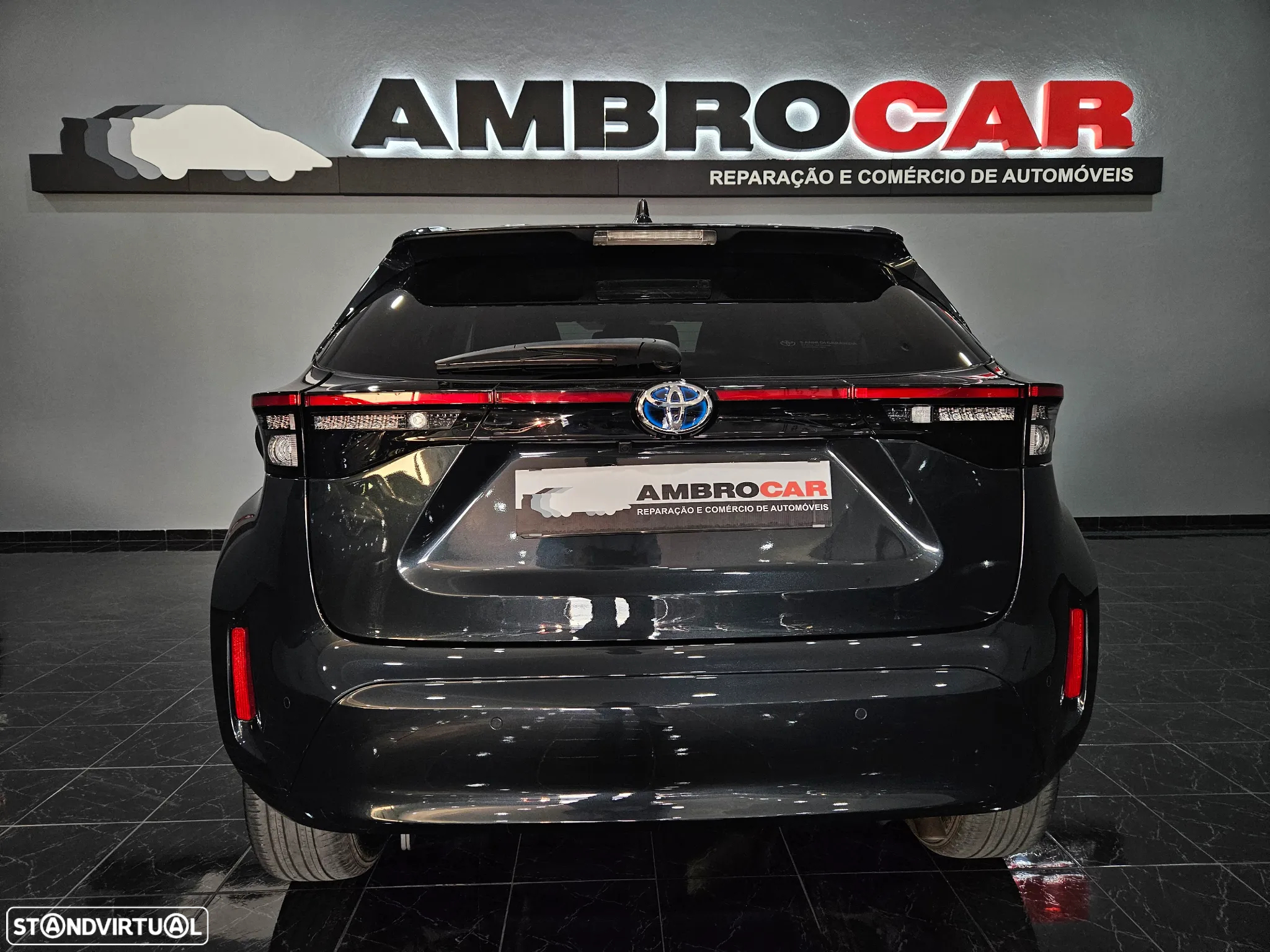 Toyota Yaris Cross 1.5 HDF Luxury - 5