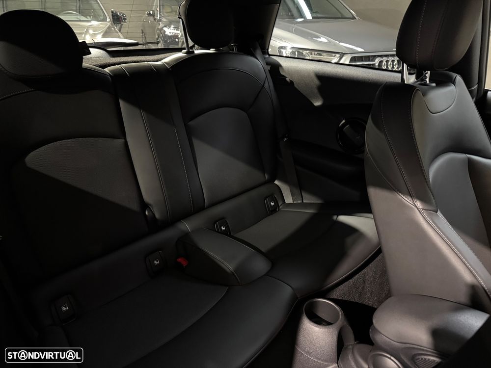 MINI 3 Portas Cooper SE Premium Extra Classic - 46