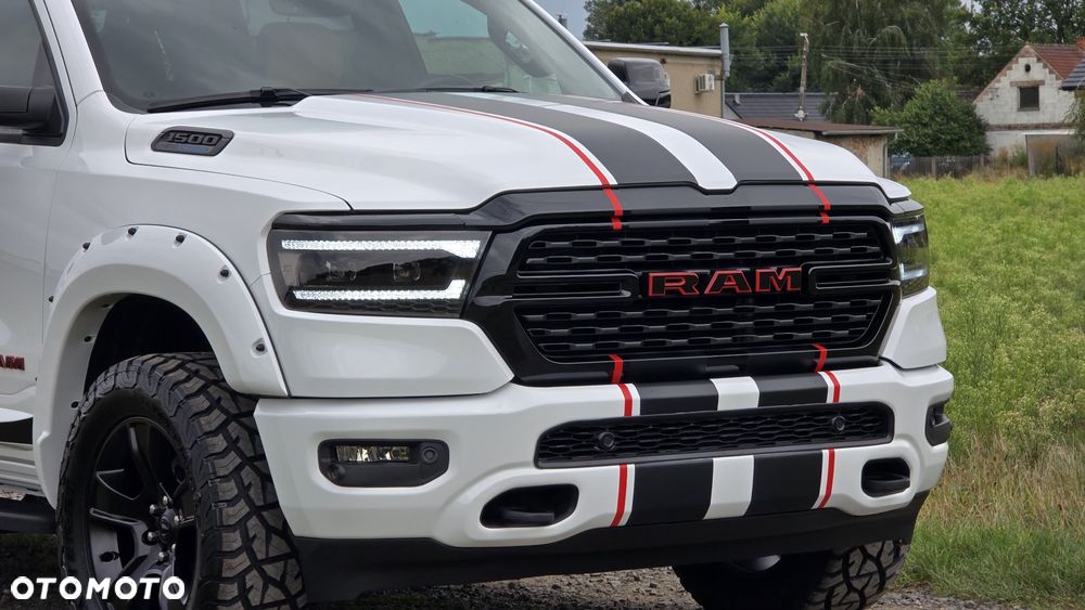 RAM 1500 5.7 Crew Cab Bighorn - 1