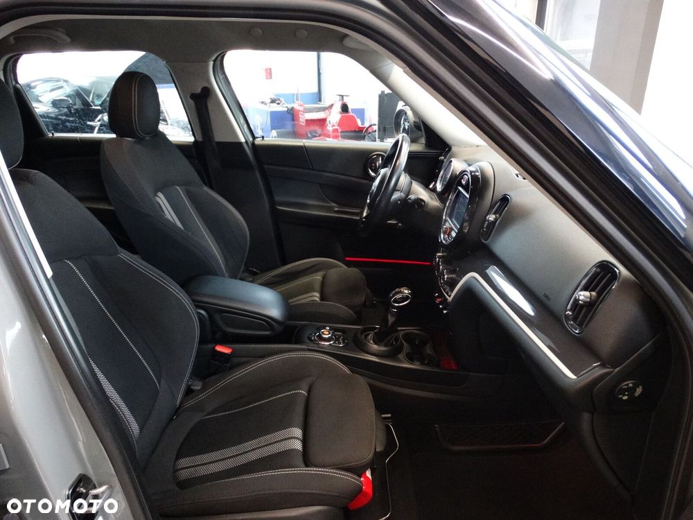 MINI Countryman - 36