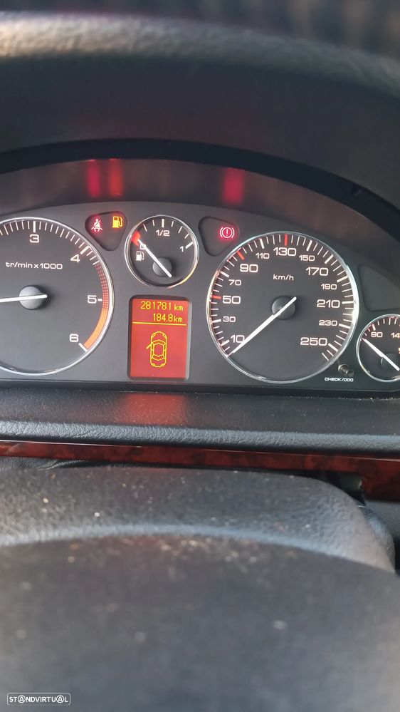 Peugeot 407 SW 1.6 HDi Executive FAP - 7