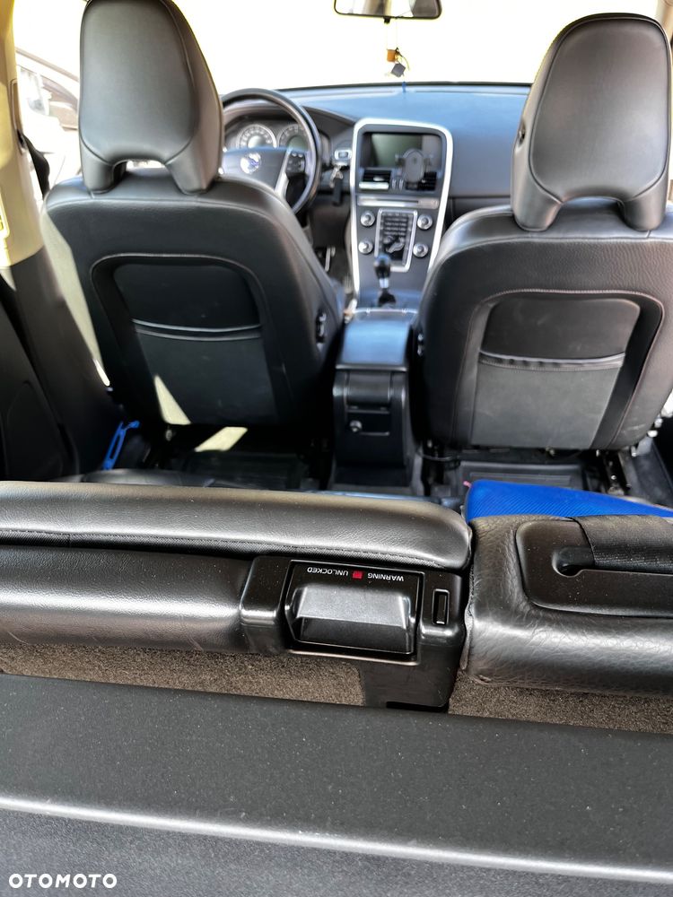 Volvo XC 60 D3 Summum - 8